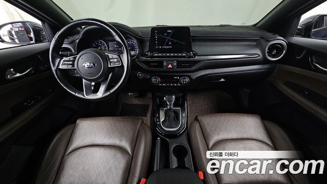 Kia K3 2019 — photo 10