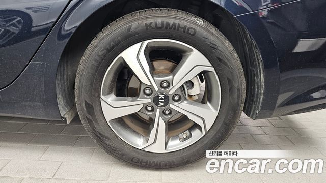 Kia K3 2019 — photo 7