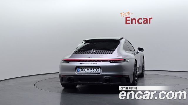 Porsche 911 2024 — photo 4