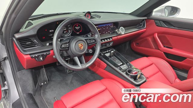 Porsche 911 2024 — photo 10