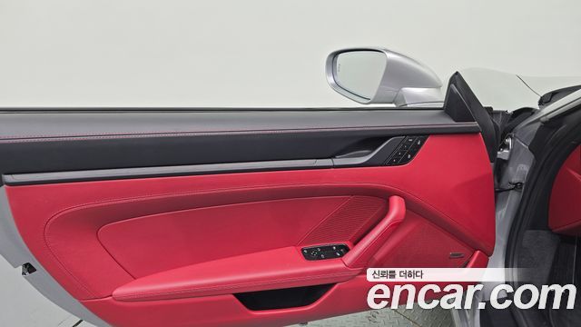 Porsche 911 2024 — photo 14
