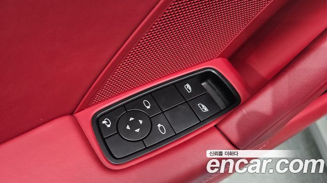 Porsche 911 2024 — photo 27