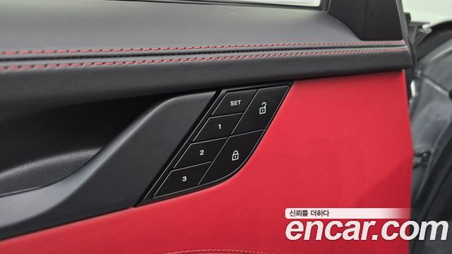 Porsche 911 2024 — photo 29