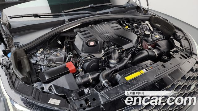 Land Rover Range Rover Velar 2019 — photo 6