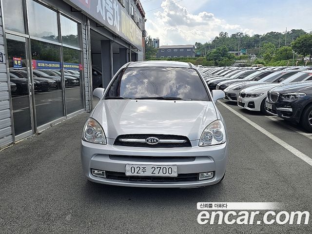 Kia Carens 2008 — photo 2