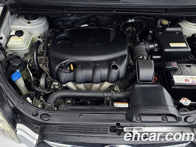 Kia Carens 2008 — photo 14