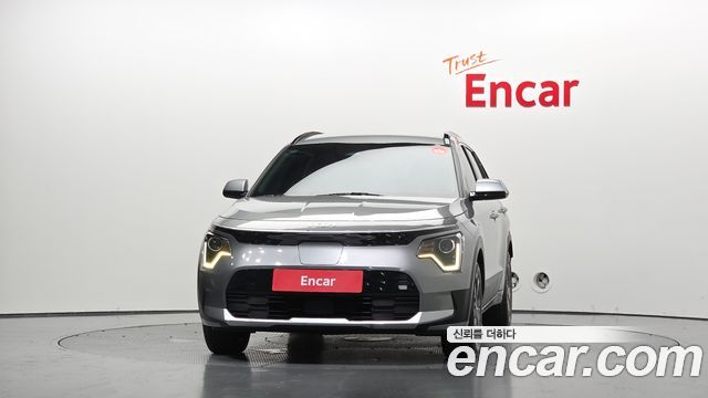 Kia Niro 2023 — photo 3