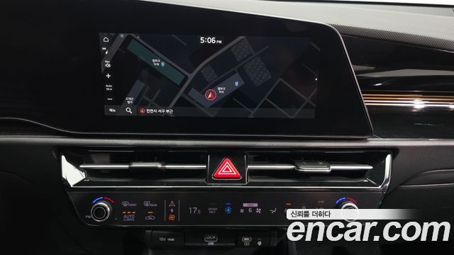 Kia Niro 2023 — photo 14