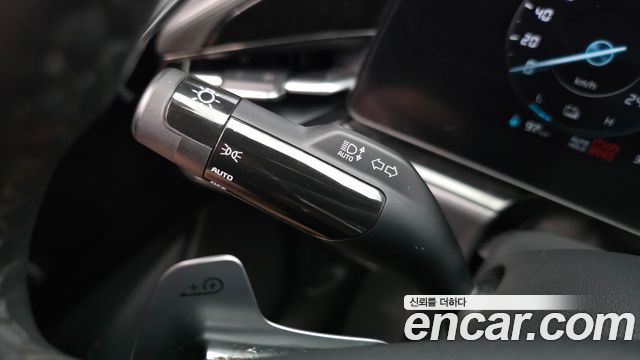Kia Niro 2023 — photo 17