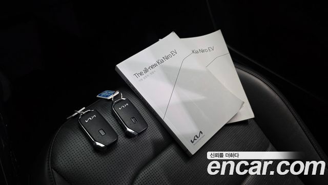 Kia Niro 2023 — photo 18