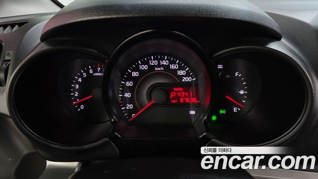 Kia RAY 2017 — photo 11
