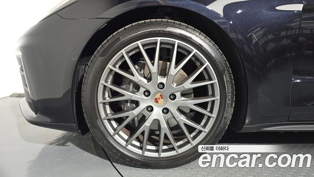 Porsche Panamera 2025 — photo 5