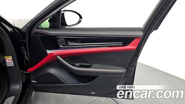 Porsche Panamera 2025 — photo 14
