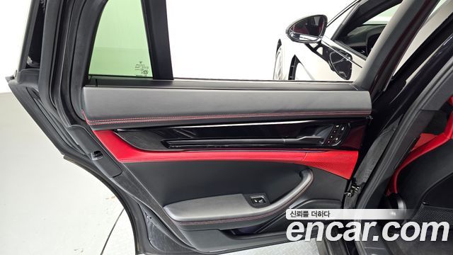 Porsche Panamera 2025 — photo 15