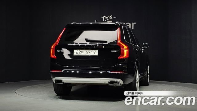 Volvo XC90 2019 — photo 4