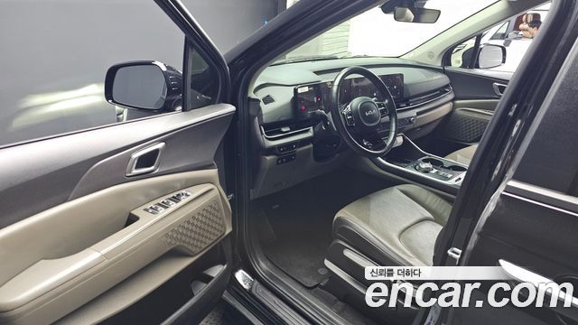 Kia Canival 2025 — photo 10