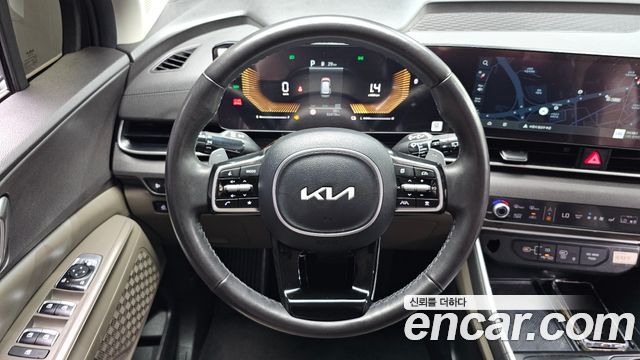 Kia Canival 2025 — photo 12