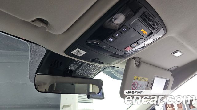 Kia Canival 2025 — photo 18