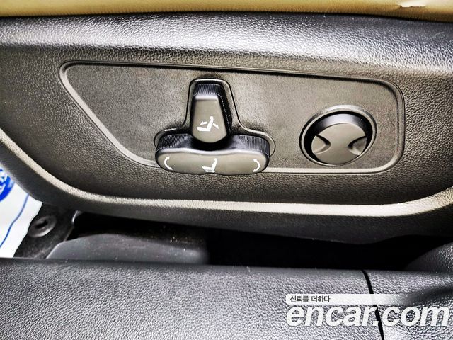 KG Mobility Torres 2023 — photo 18