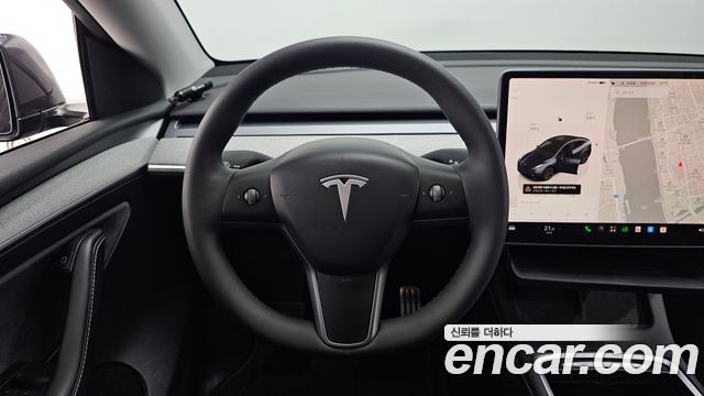 Tesla Model Y 2025 — photo 19