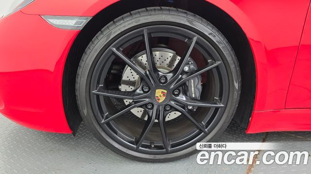 Porsche 718 2022 — photo 5
