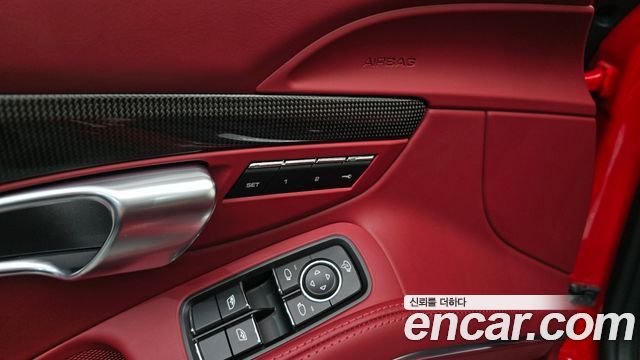 Porsche 718 2022 — photo 27