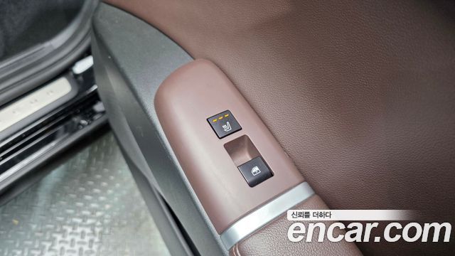 Hyundai Grandeur 2023 — photo 19