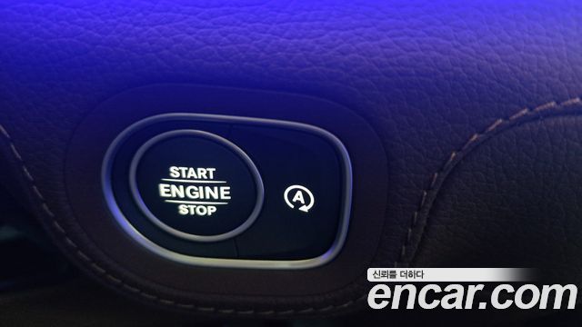 Mercedes-Benz GLE-Class 2025 — photo 6