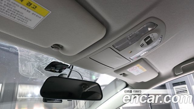 Toyota Prius 2015 — photo 27
