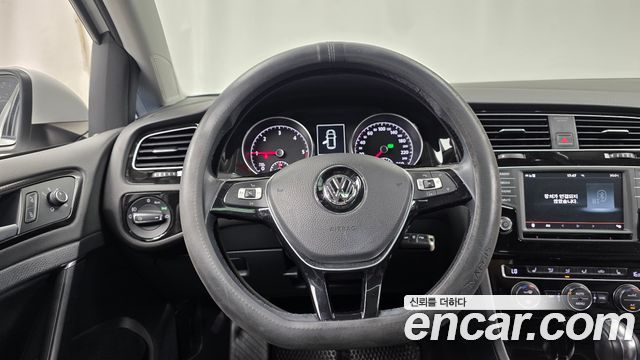 Volkswagen Golf 2016 — photo 12