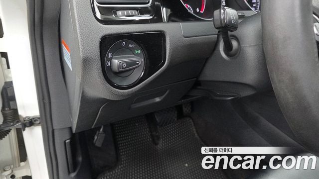 Volkswagen Golf 2016 — photo 18