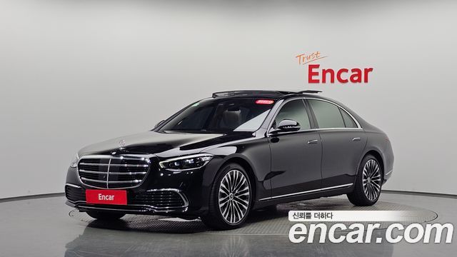 Mercedes-Benz S-Class 2023 — photo 40