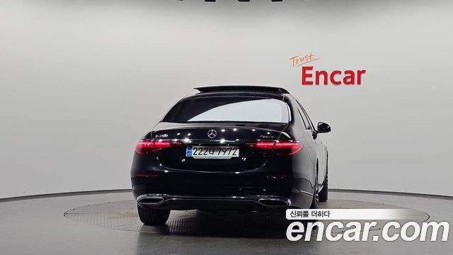 Mercedes-Benz S-Class 2023 — photo 4