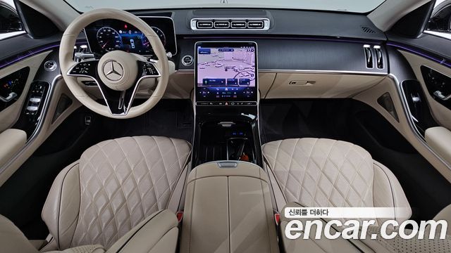 Mercedes-Benz S-Class 2023 — photo 10