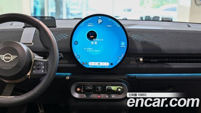 Mini Aceman 2025 — photo 18