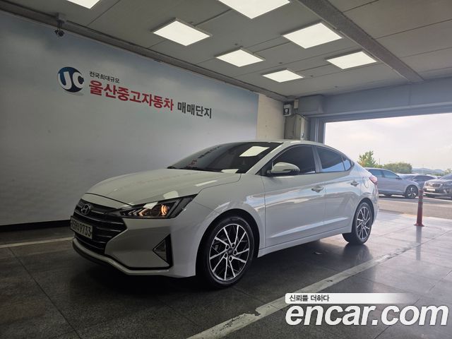 Hyundai AVANTE 2020 — photo 2