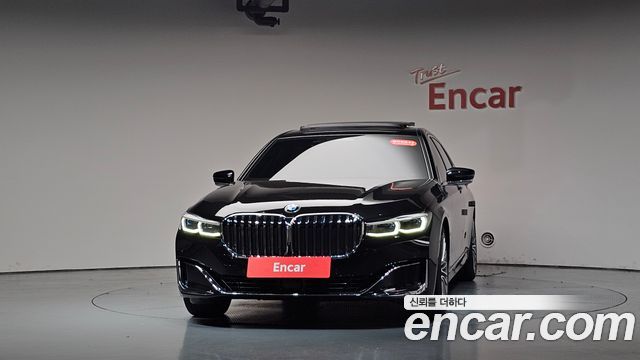 BMW 7-Series 2022 — photo 3