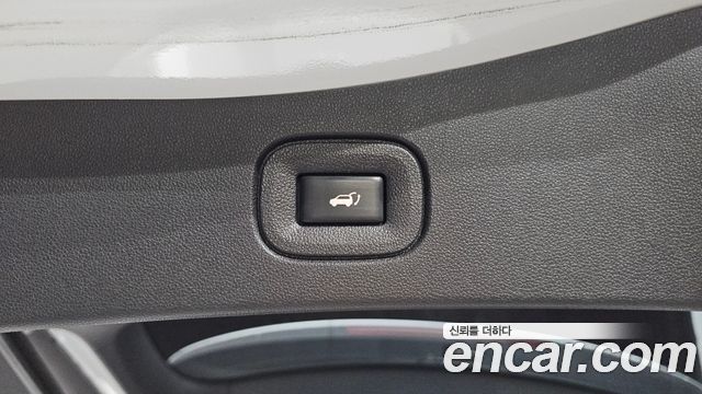Renault Korea QM6 2021 — photo 21