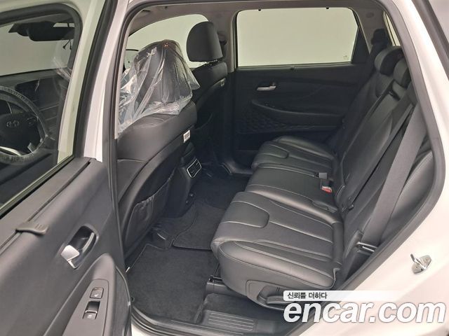 Hyundai Santafe 2021 — photo 12