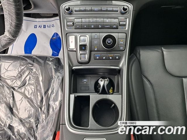 Hyundai Santafe 2021 — photo 14