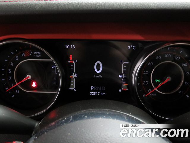 Jeep Wrangler 2021 — photo 9