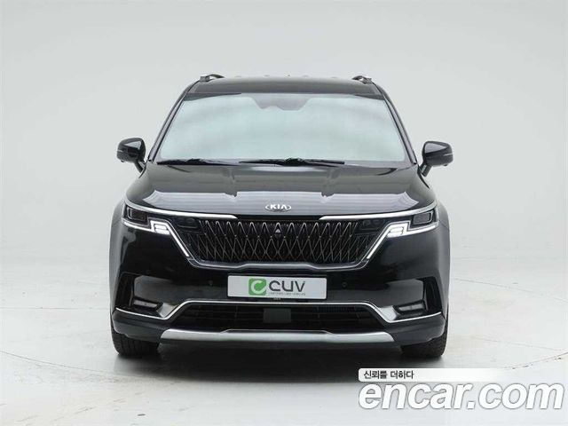 Kia Canival 2021 — photo 2