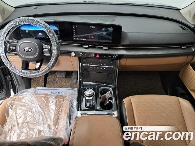 Kia Canival 2021 — photo 6