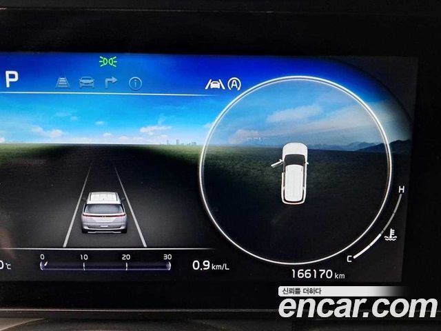 Kia Canival 2021 — photo 8