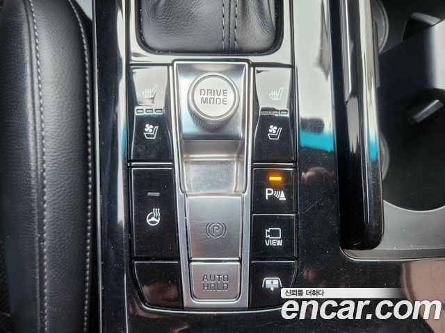 Kia K7 2020 — photo 18
