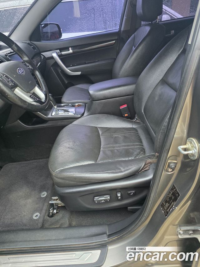 Kia Sorento 2012 — photo 5
