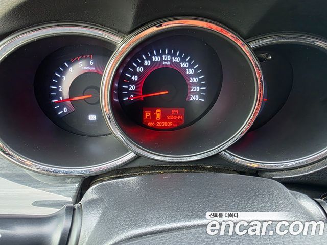 Kia Sorento 2012 — photo 10