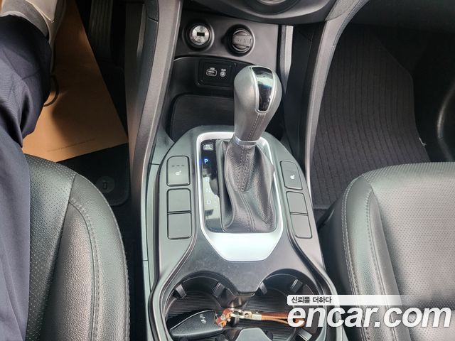 Hyundai Santafe 2016 — photo 10