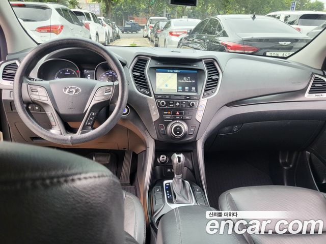 Hyundai Santafe 2016 — photo 13