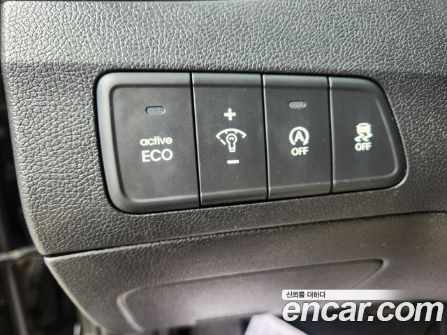 Hyundai AVANTE 2012 — photo 13